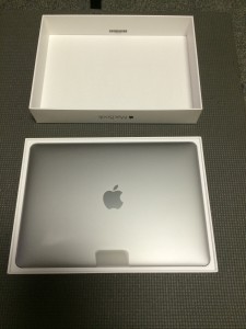 mac book