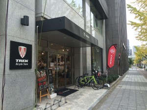トレックストア大阪