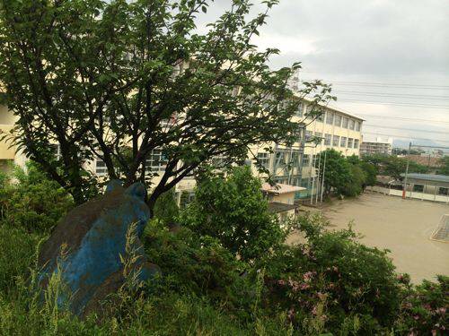 長尾中学校,カエル,像,福岡,福岡市,福岡県,樋井川,城南区,長尾中,カエル像
