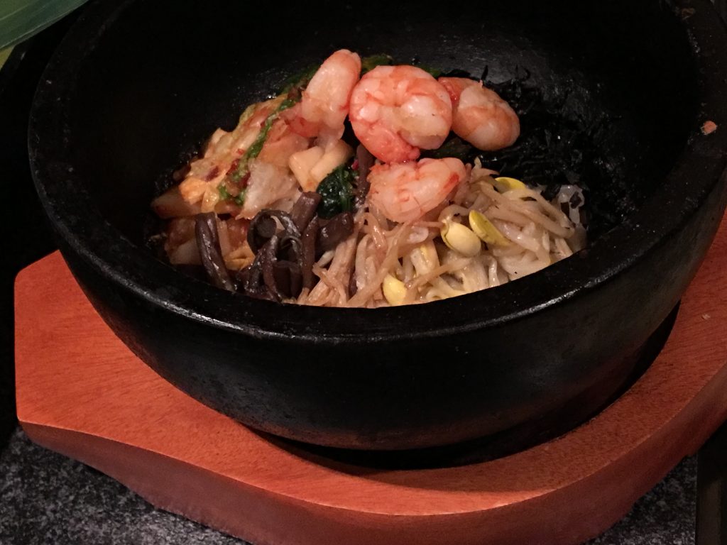 六歌仙,焼肉,食べ放題,新宿