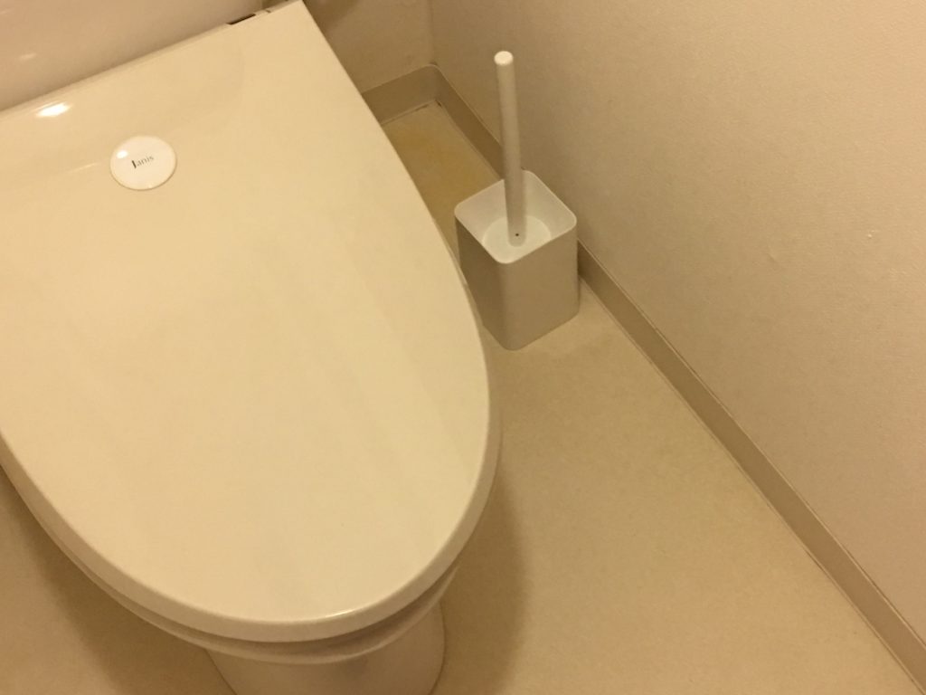 airpods,イヤホン,家事,iPhone,ワイヤレスイヤホン