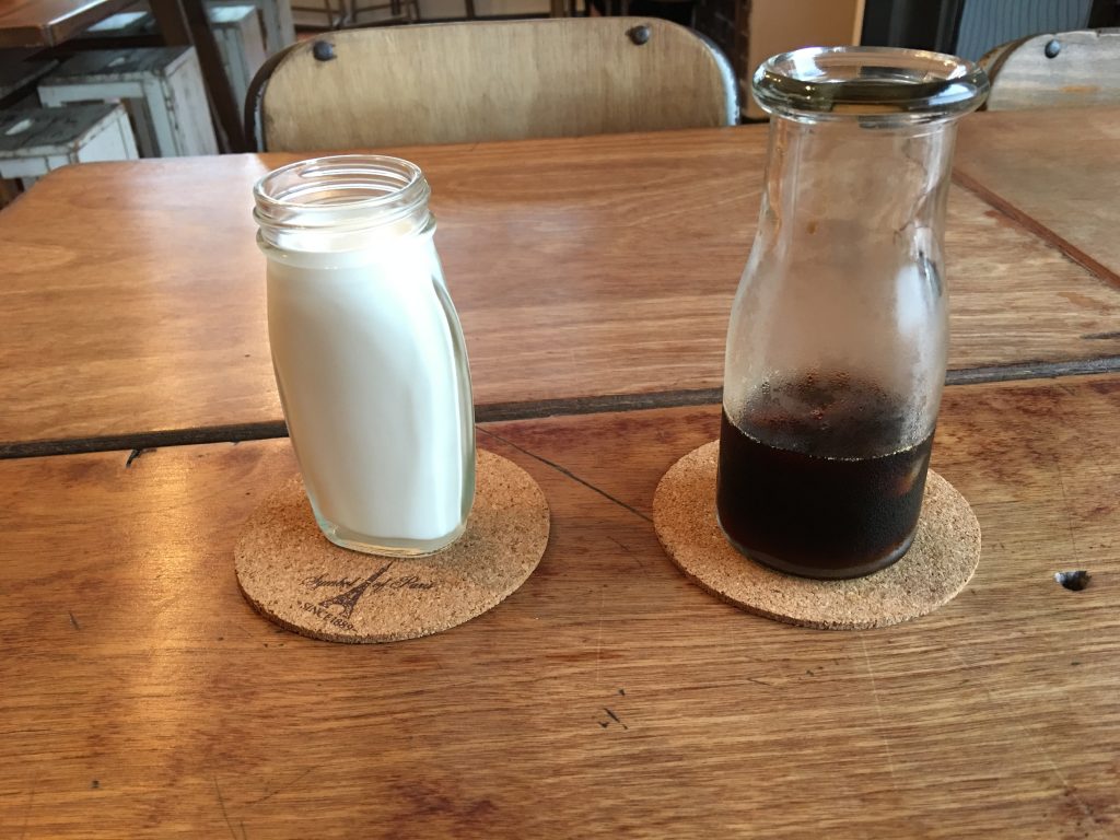那覇,猫,食堂黒猫,cafe,カフェ,沖縄