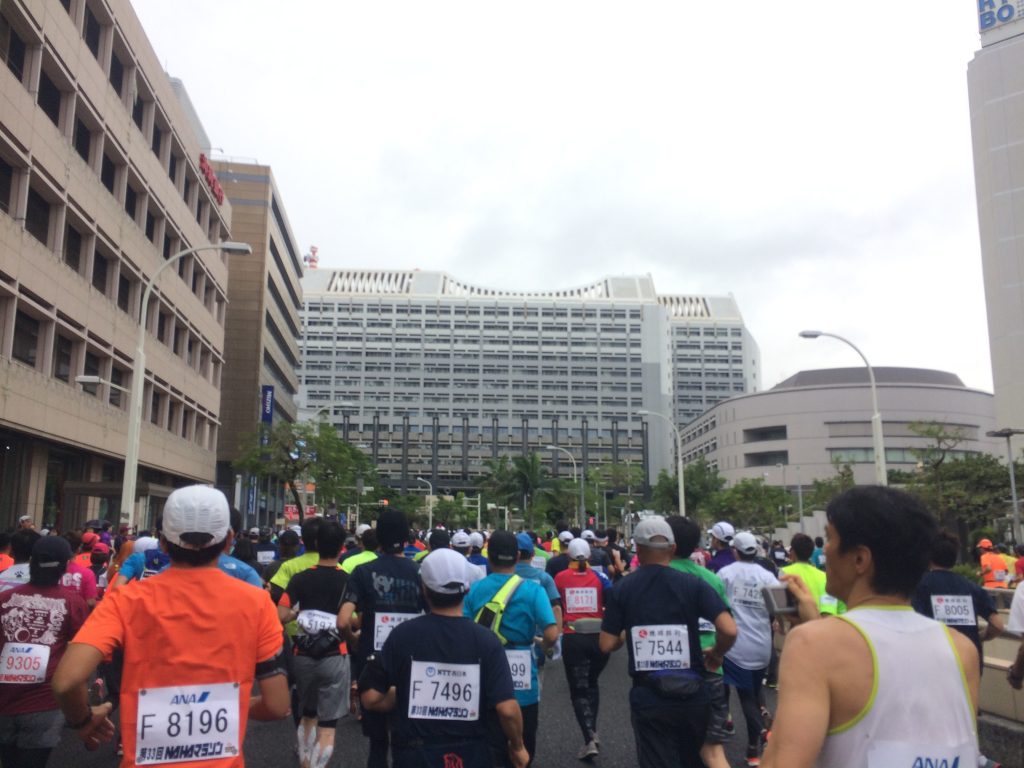 那覇マラソン,那覇,沖縄,ゆいレール,フルマラソン,マラソン,ランニング