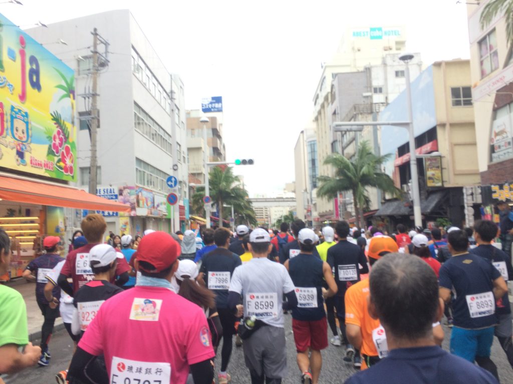 那覇マラソン,那覇,沖縄,ゆいレール,フルマラソン,マラソン,ランニング