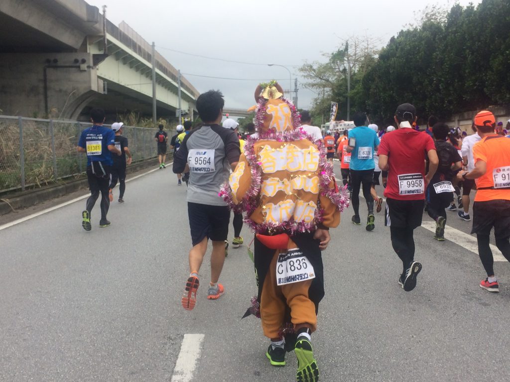 那覇マラソン,那覇,沖縄,ゆいレール,フルマラソン,マラソン,ランニング