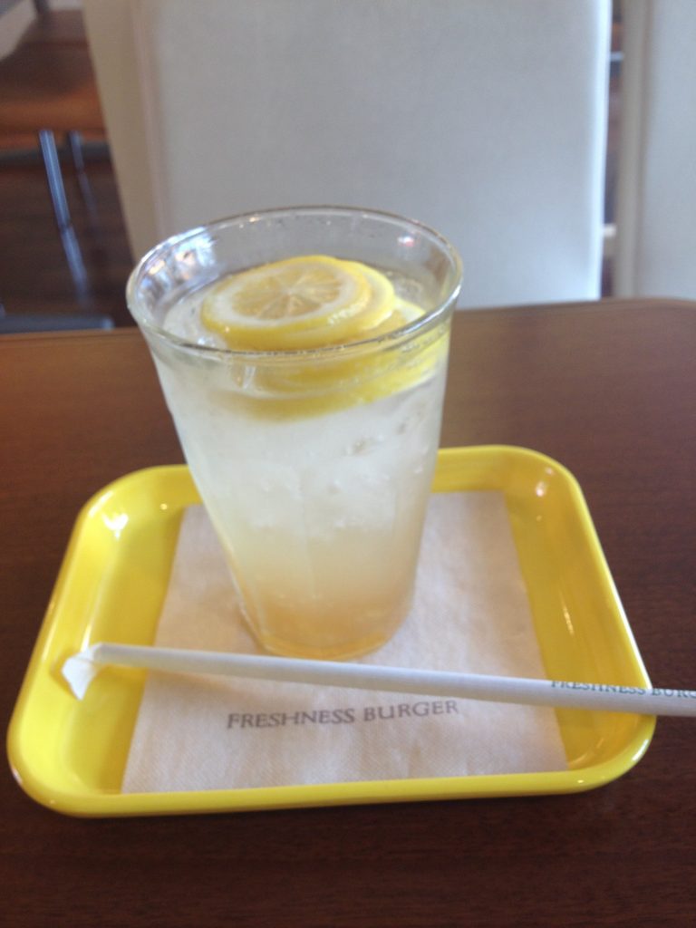 フレッシュネスバーガー,長住,福岡,カフェ,城南区,福岡市,cafe,