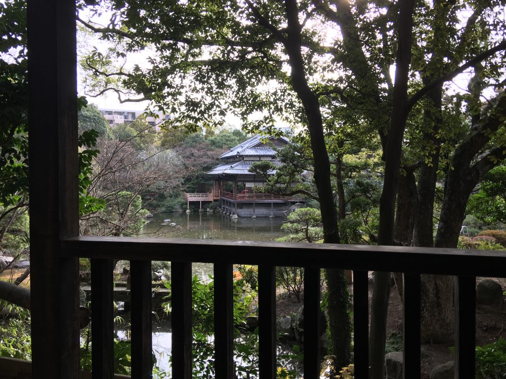福岡,友泉亭,友泉中学校,福岡市,観光,庭園,笹丘,イオン笹丘,ダイエー笹丘店