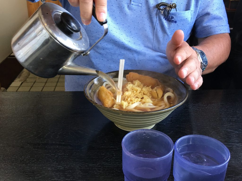 ユーリ!!! on ICE,ユーリオンアイス,牧のうどん,佐賀,唐津,福岡,牧のうどん,ユーリ,唐津城,テレビ朝日,フィギュアスケート