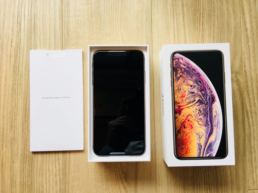 ,Airpods,iPhone6splus,iPhoneXsMax,iPhone,アップル,使い勝手,レビュー,Apple,FaceID