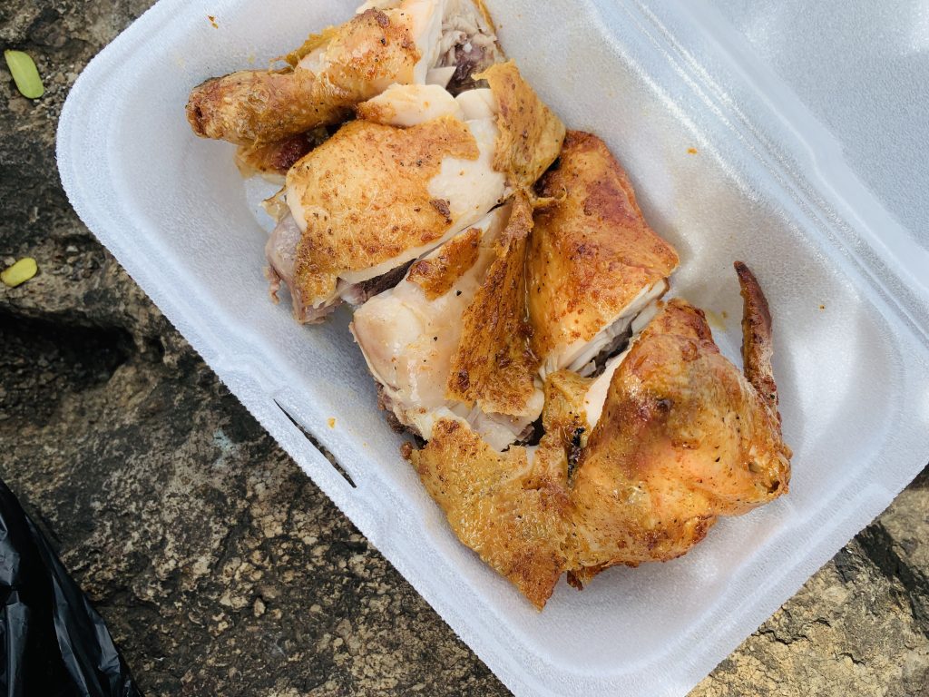 フリフリチキン,ハワイ,マツモトシェイブアイス,サーフィン,ハレイワ,レイズキアヴェ,レイズ,チキン,パタゴニア,駐車場,patagonia,