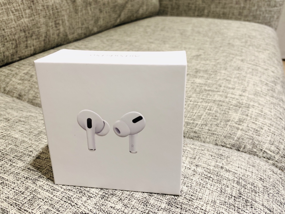 AirPods,AirPodsPro,エアーポッズ,apple,macbook,iphone,ipad 